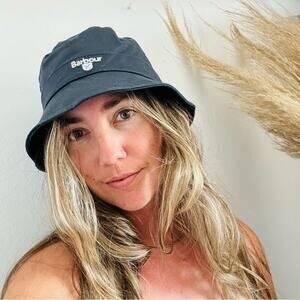 NEW BARBOUR Navy Blue White Logo Cascade Floppy Packable Bucket Tartan Lined Hat